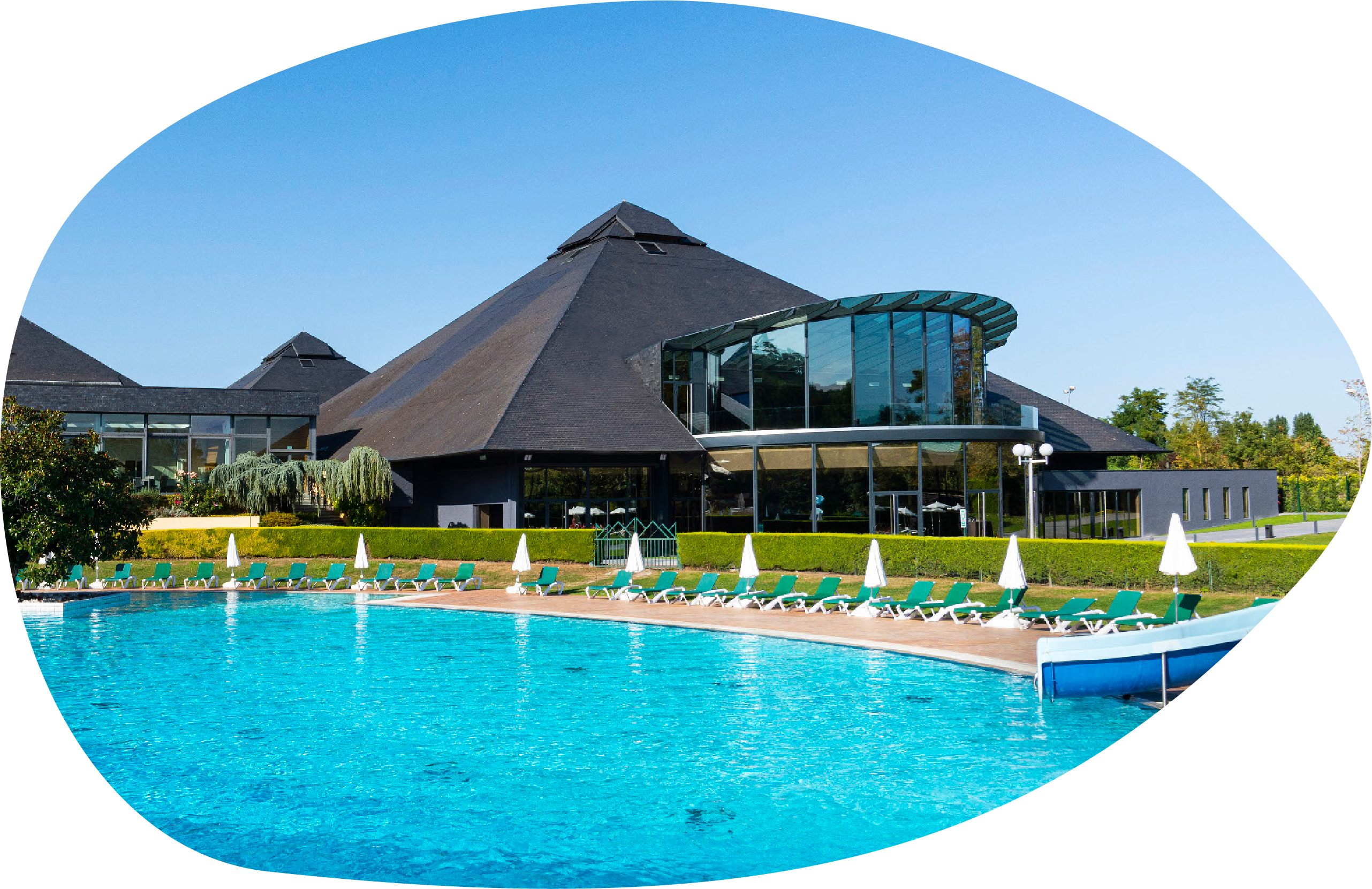 Pyramides camp header